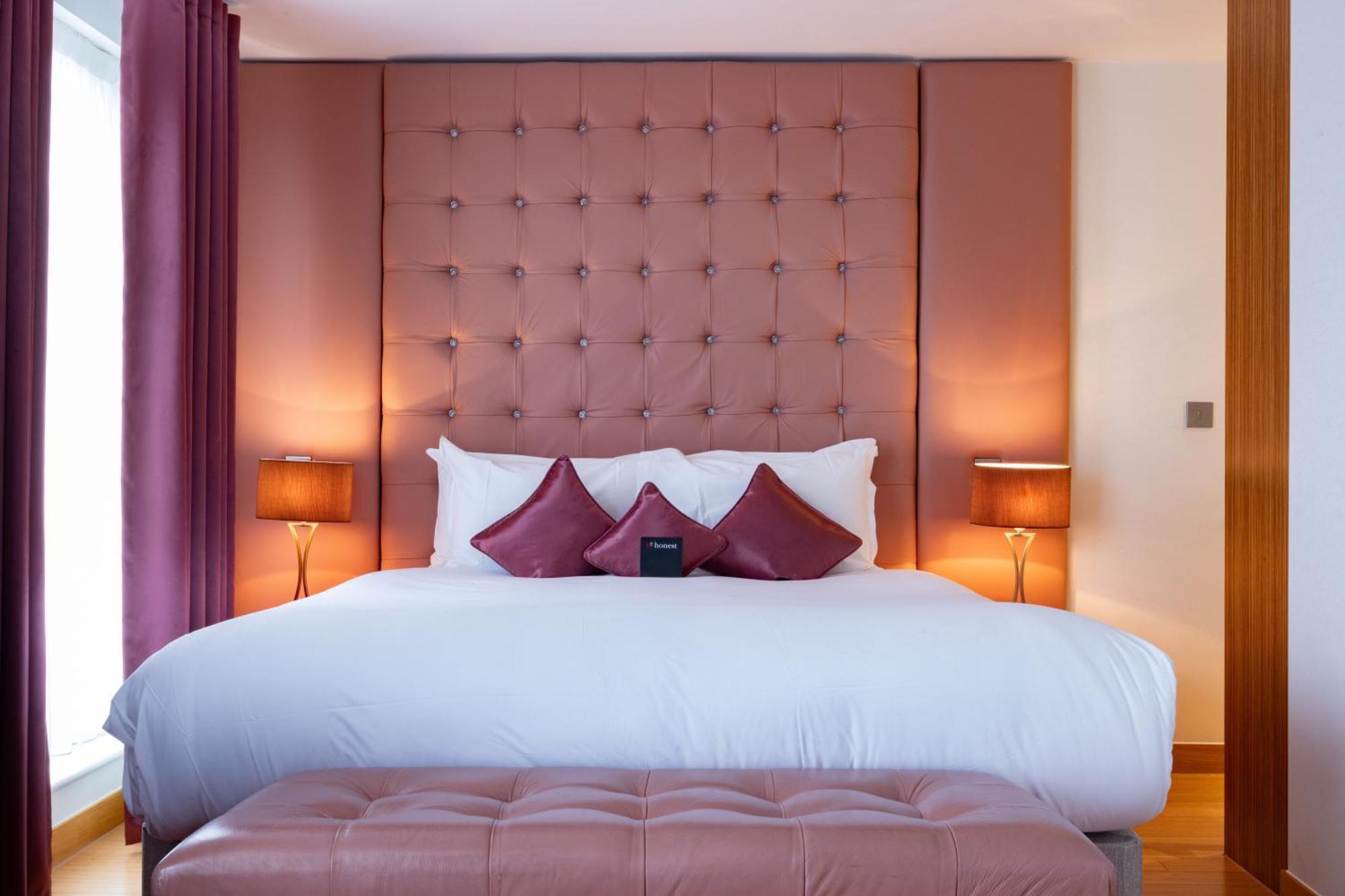 Bermondsey Square Hotel - A Bespoke Hotel London Kültér fotó