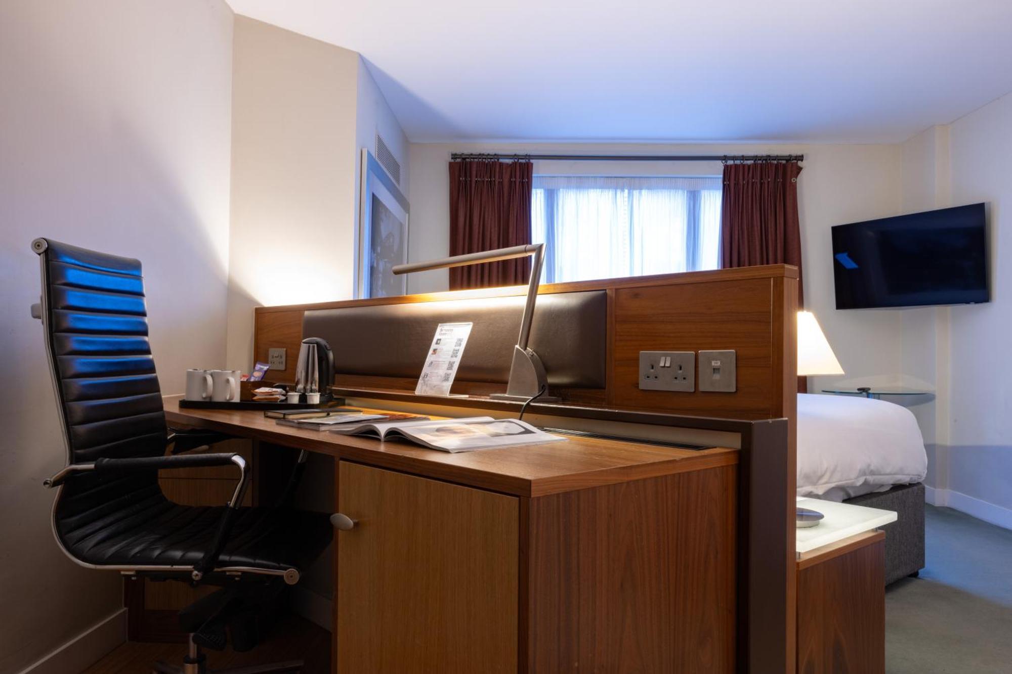 Bermondsey Square Hotel - A Bespoke Hotel London Kültér fotó
